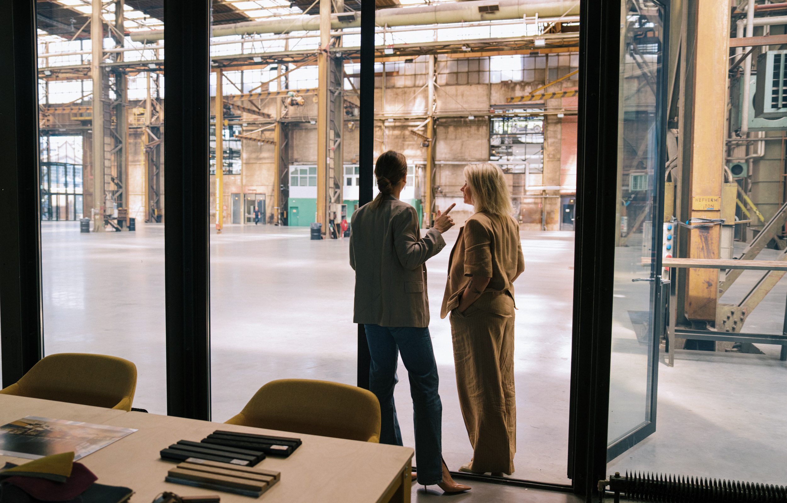 Neem contact op met Werkspoor Raakt